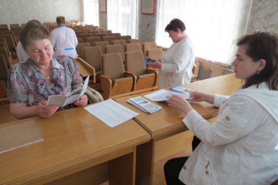 В Чувашском медцентре, который обслуживал 52 населенных пунктов, начали увольнять сотрудников